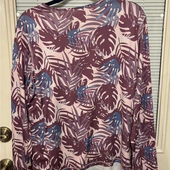 32 Degrees Women's Long Sleeve Top - Mauve and Blue Leaf Design - Picture 6 of 7
